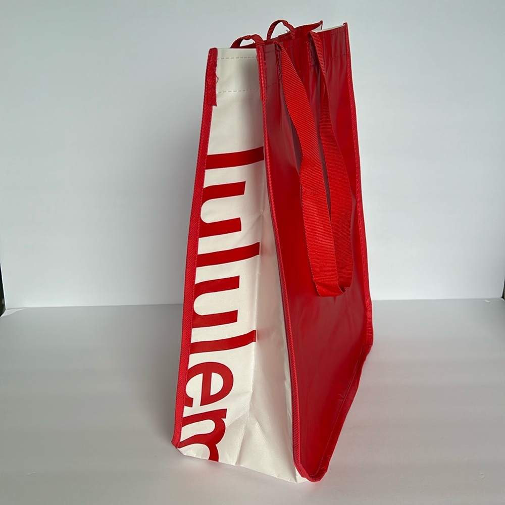 🆕 LULULEMON Three Reusable Totes Carryall Handbag Shopping Bags Black Red White - Picture 6 of 16